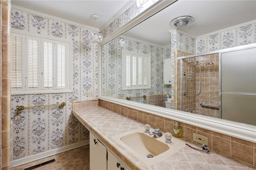 BARGER WHITE - Residential