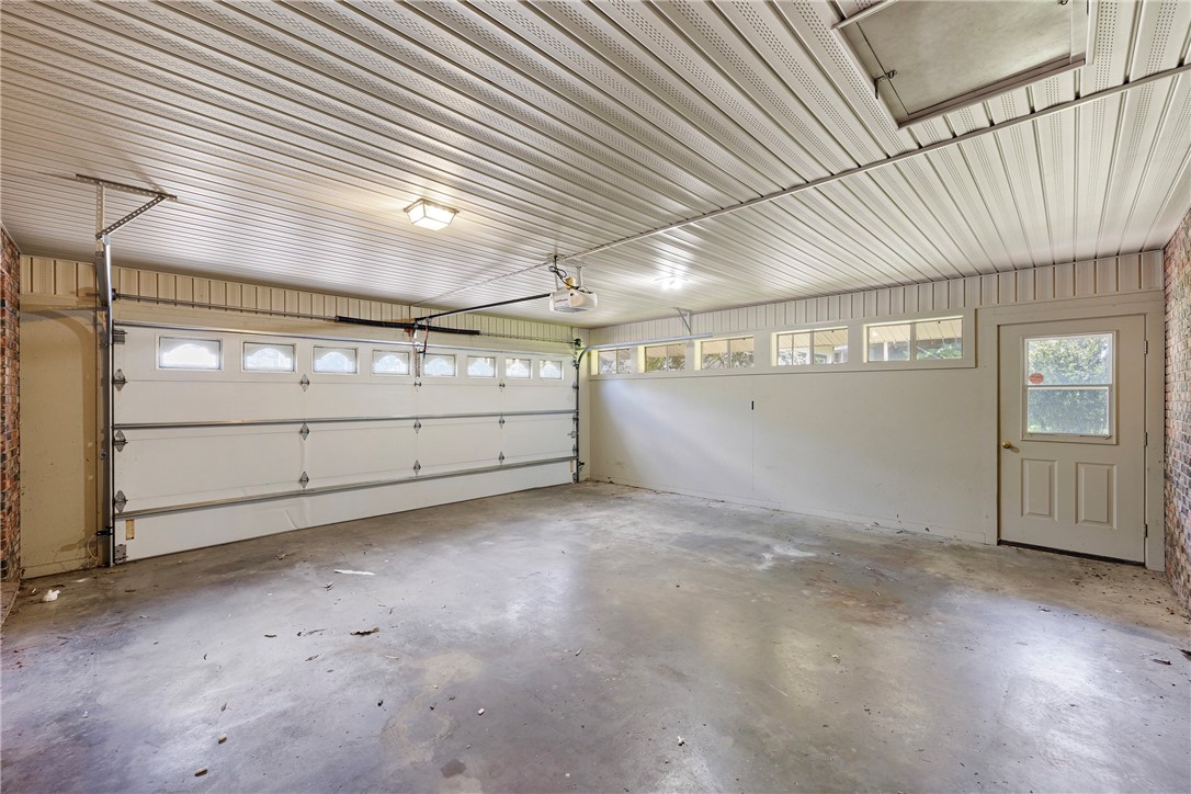 BARGER WHITE - Residential
