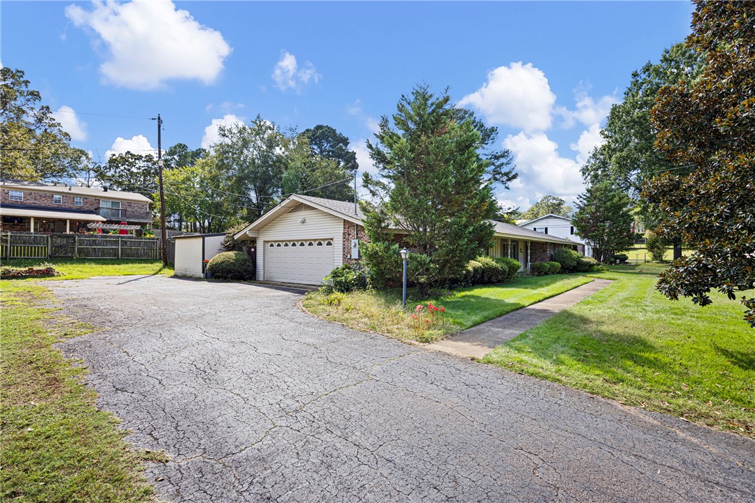 BARGER WHITE - Residential
