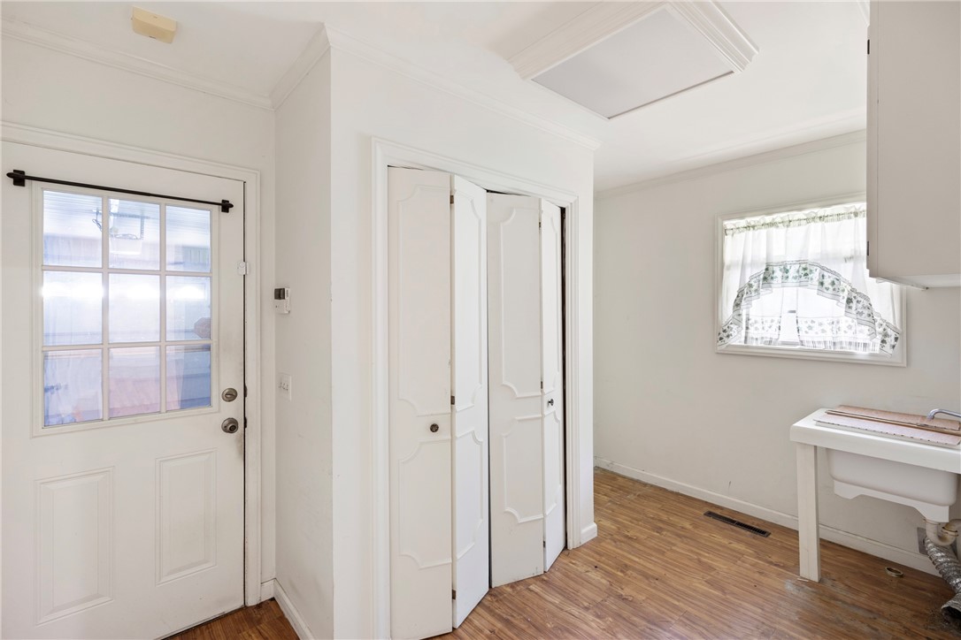 BARGER WHITE - Residential