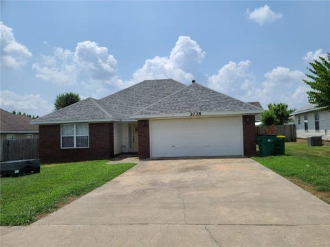 Photo of 3028 Orchard Street, Springdale, AR 72764 (MLS # 1364785)