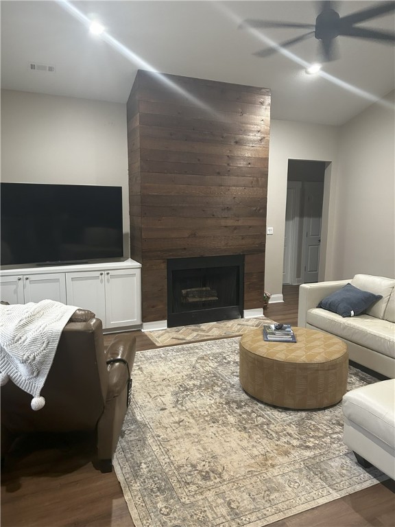 na - Residential