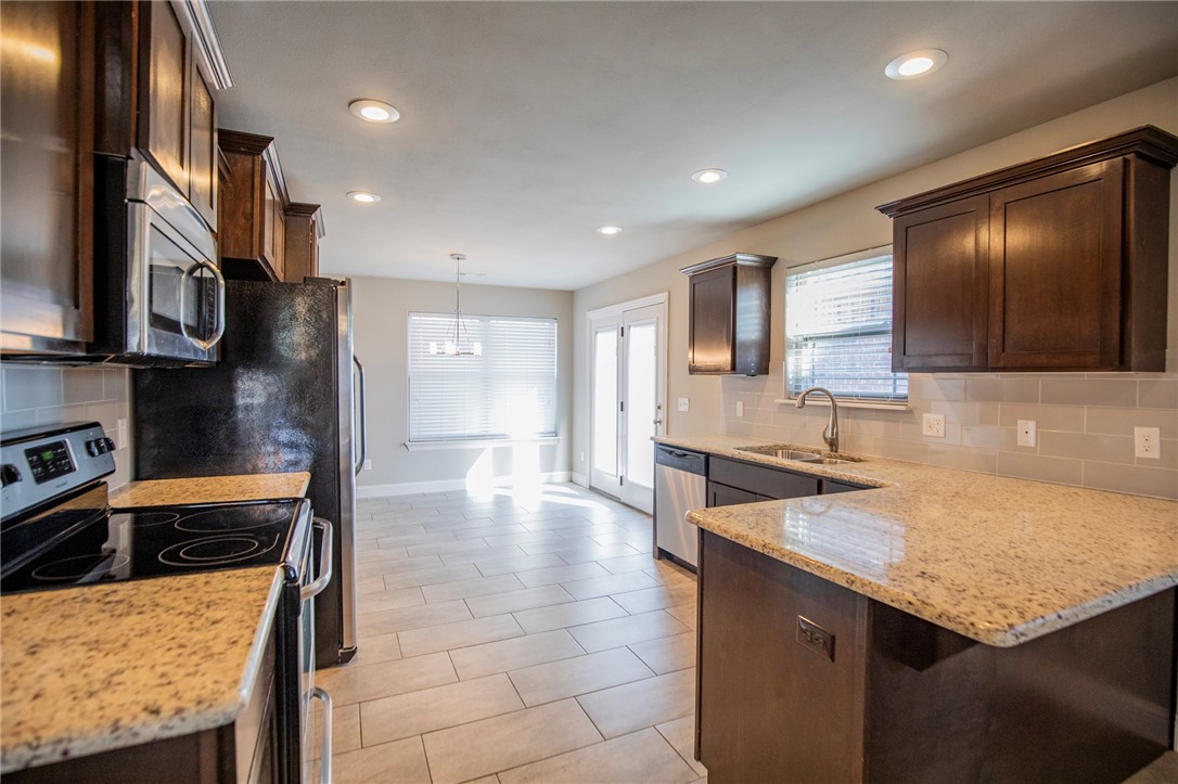 Stone Meadow Add Bentonville - Residential Lease