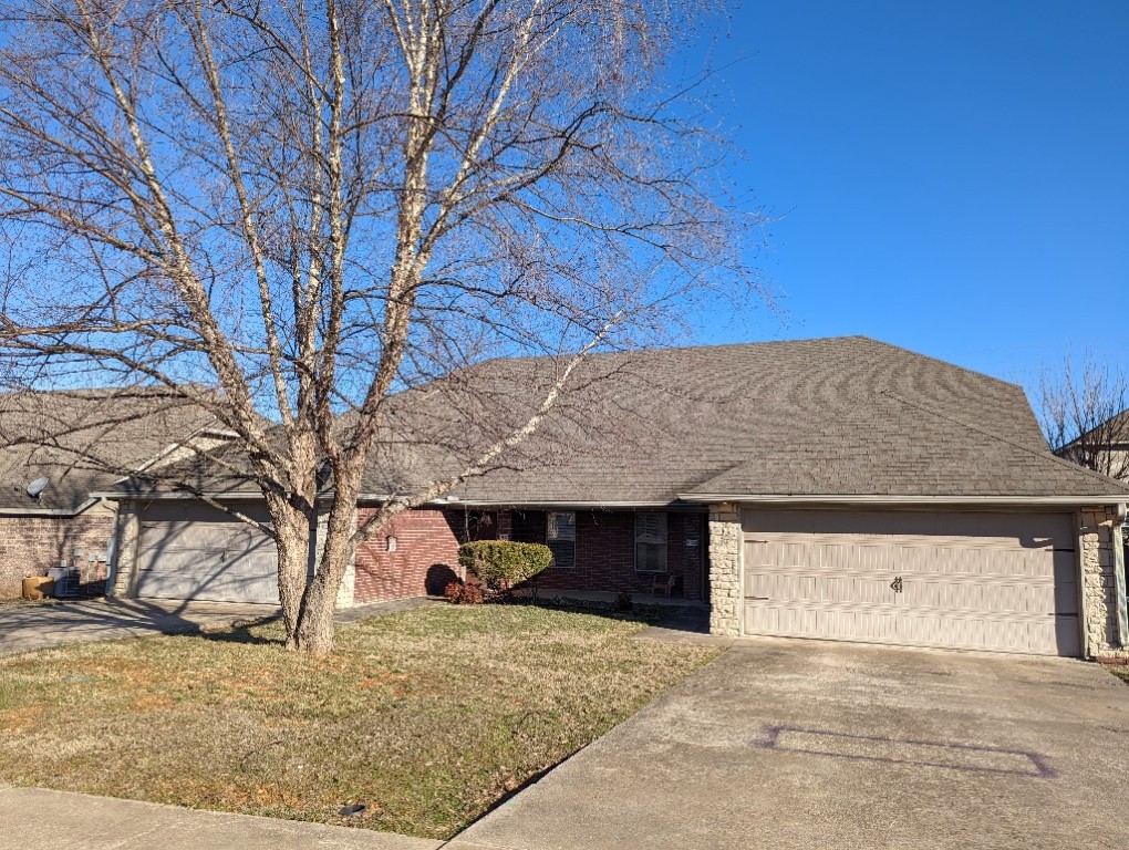 Nice duplex in a great location. This 3-Bedroom, 2-Bath Per Side Duplex is less than 3 miles from Downtown Bentonville and Walmart home office. Offers High Rental Demand In A Sought-After Location. Nice Floor Plan with downstairs masters and two bedrooms upstairs make It appealing to Tenants, While The Fully Fenced Backyard With A Patio Adds Extra Value. Whether You're Looking For A Strong Cash-Flowing Rental Or A Long-Term Investment, This Is A Great Opportunity You Wont Want To Miss! One side is currently vacant for showing.