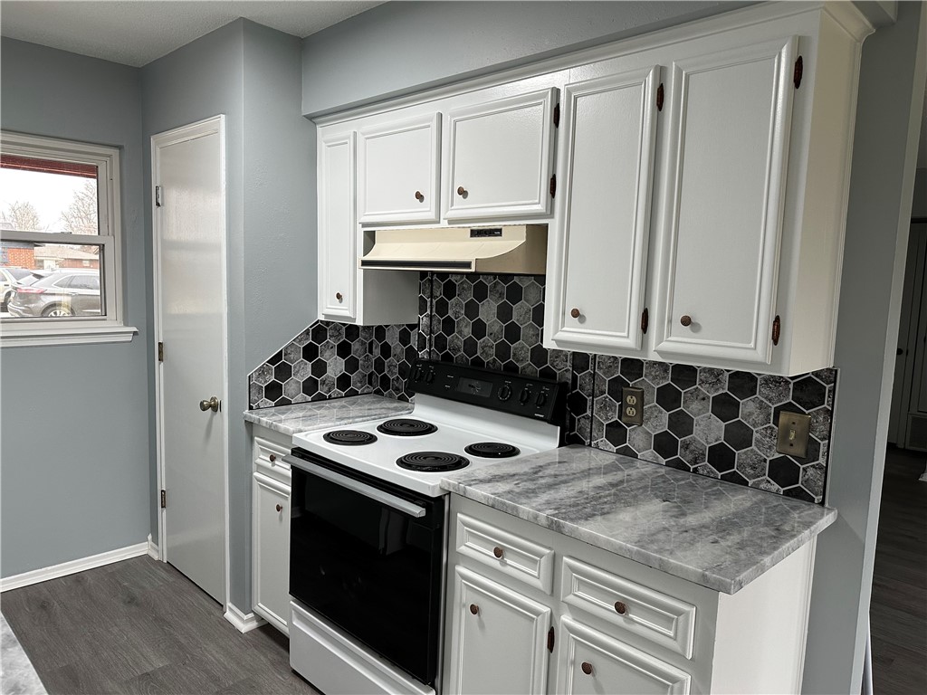 Oak Hills Add - Residential Lease