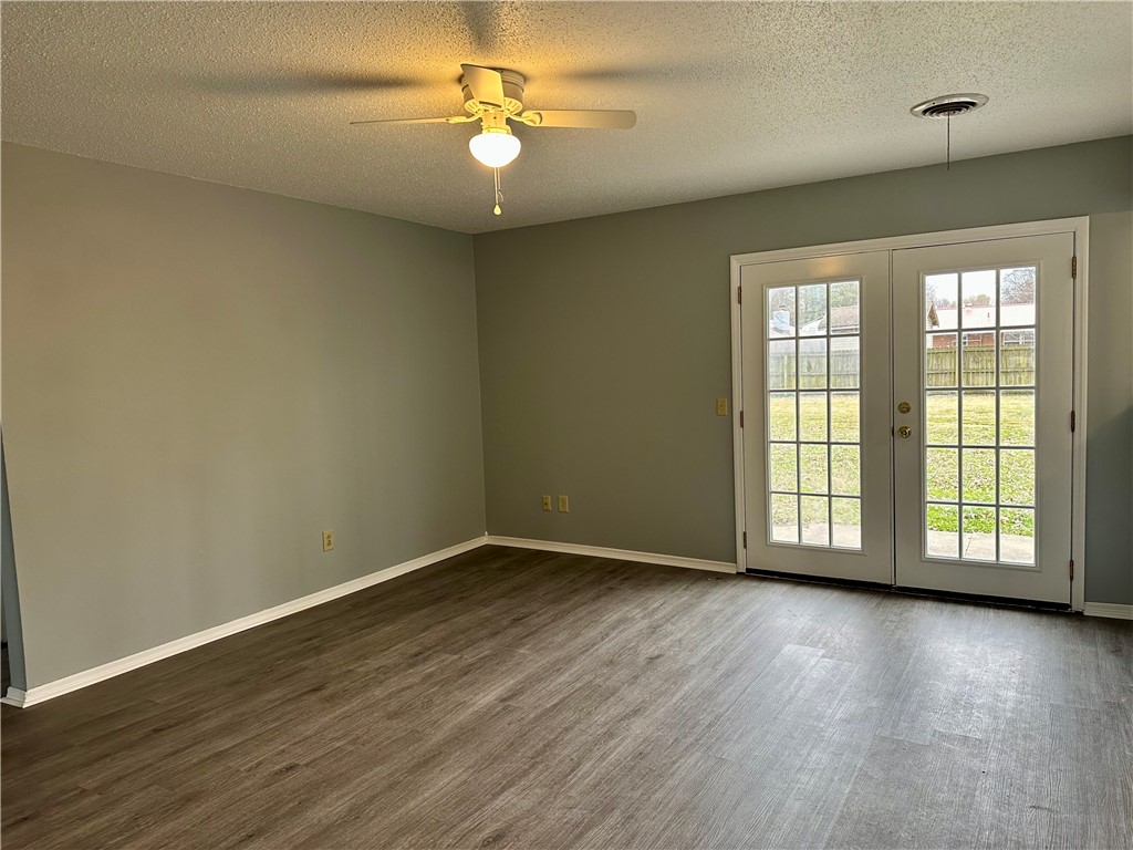 Oak Hills Add - Residential Lease