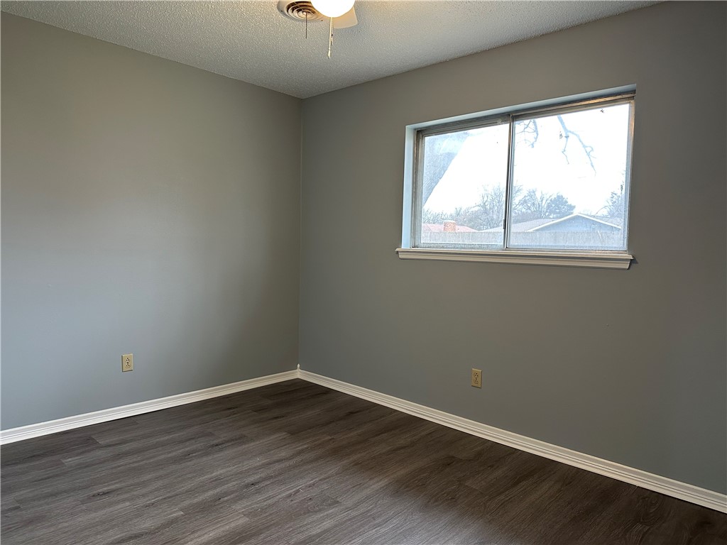 Oak Hills Add - Residential Lease