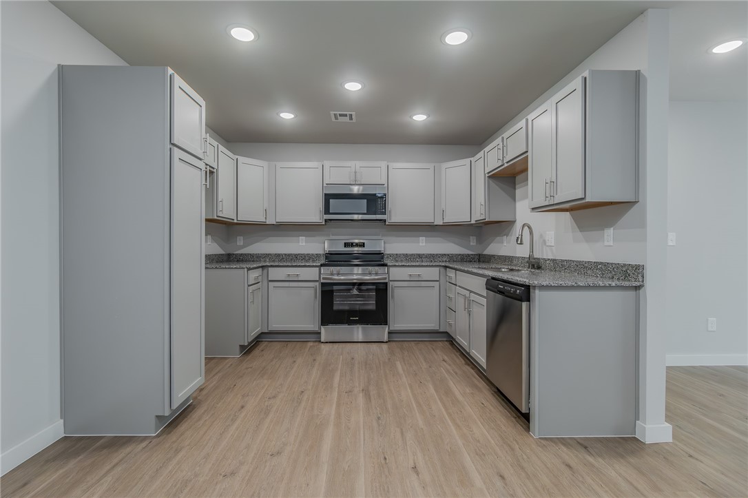 Woodward Park Ph I Highfill - Residential Income