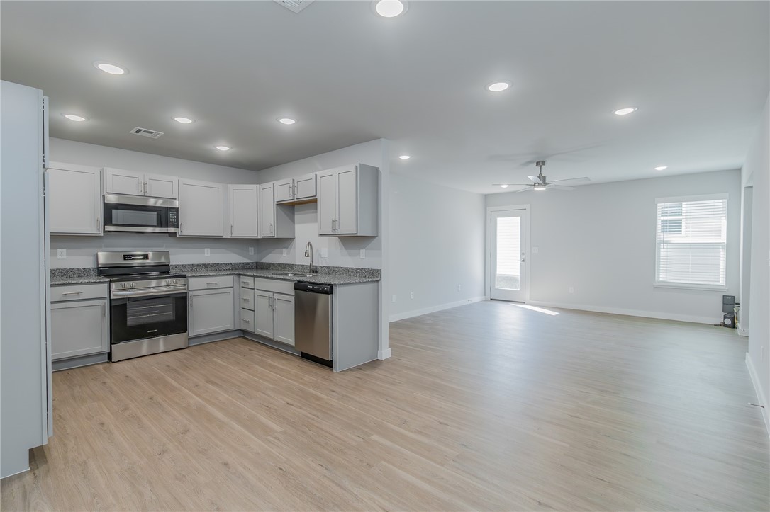 Woodward Park Ph I Highfill - Residential Income