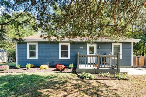 Photo of 2018 S Custer Lane, Fayetteville, AR 72701 (MLS # 1365958)