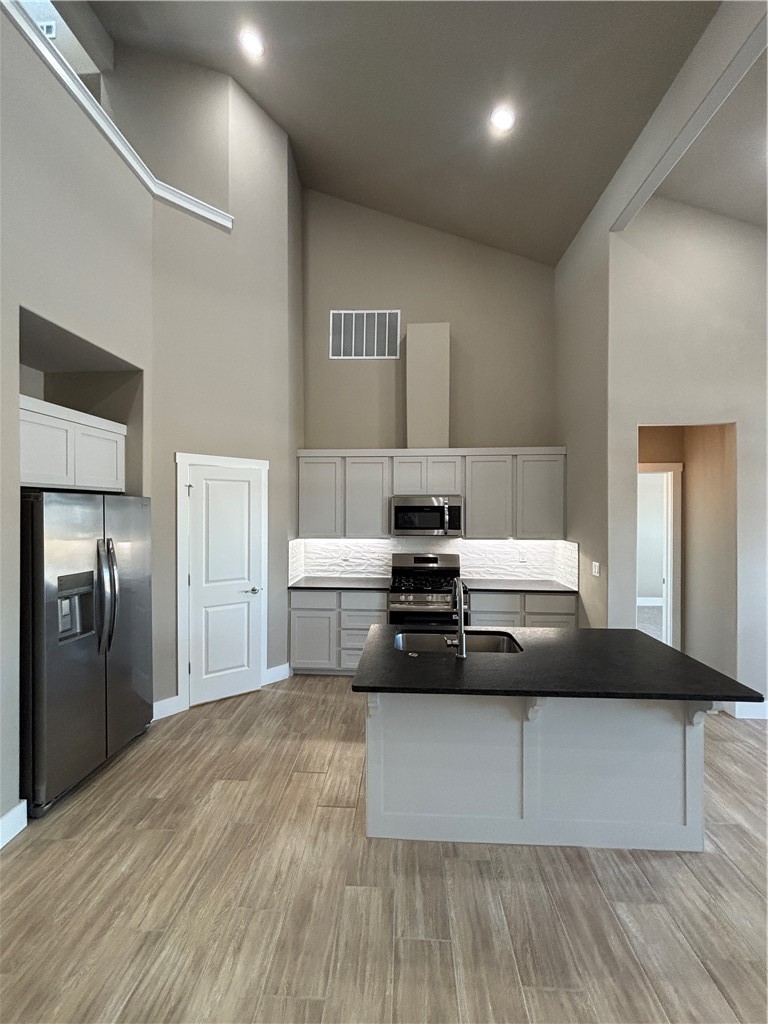 Crystal Cove - Residential Lease