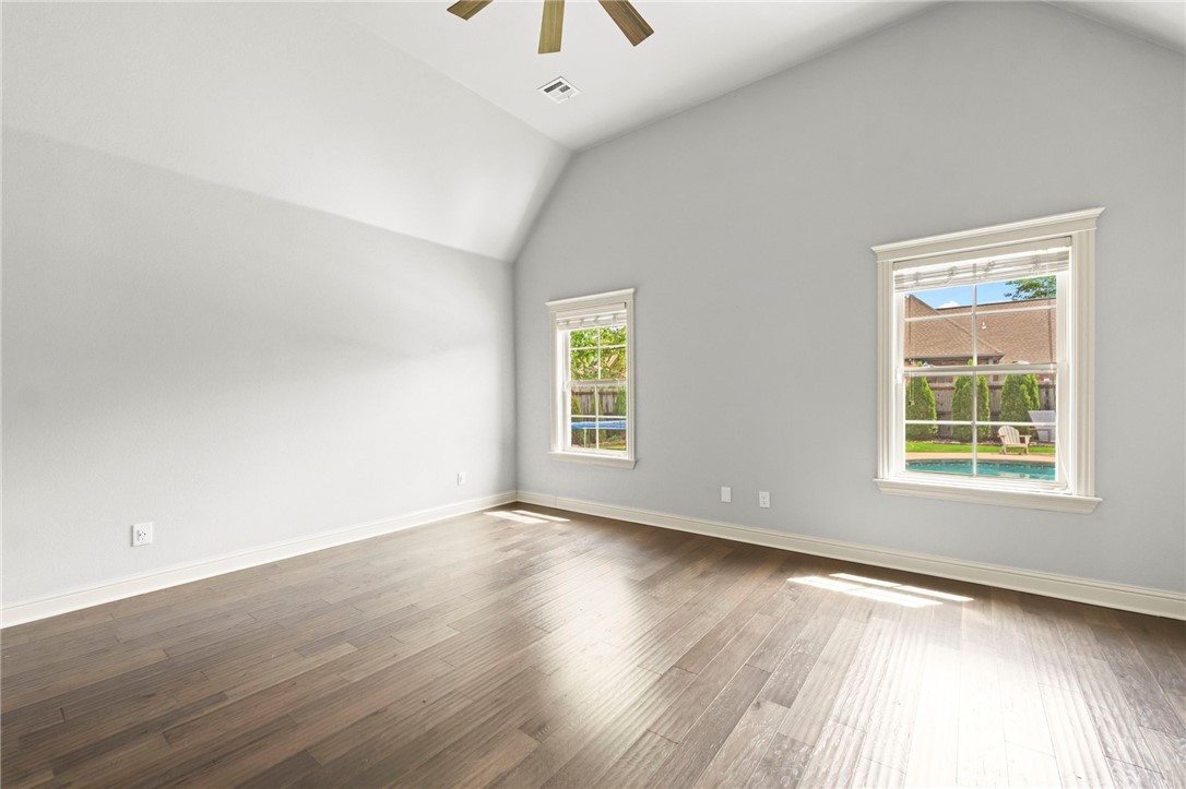 Lexington Sub Rogers - Residential