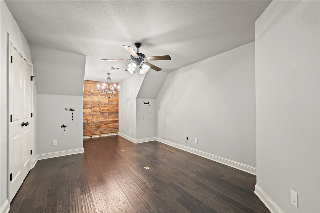 Lexington Sub Rogers - Residential