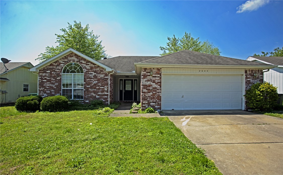 Nice 3bed 2bath 2car garage home located in Rogers. House features large living room, gas fire place, new carpet, fenced yard and much more.