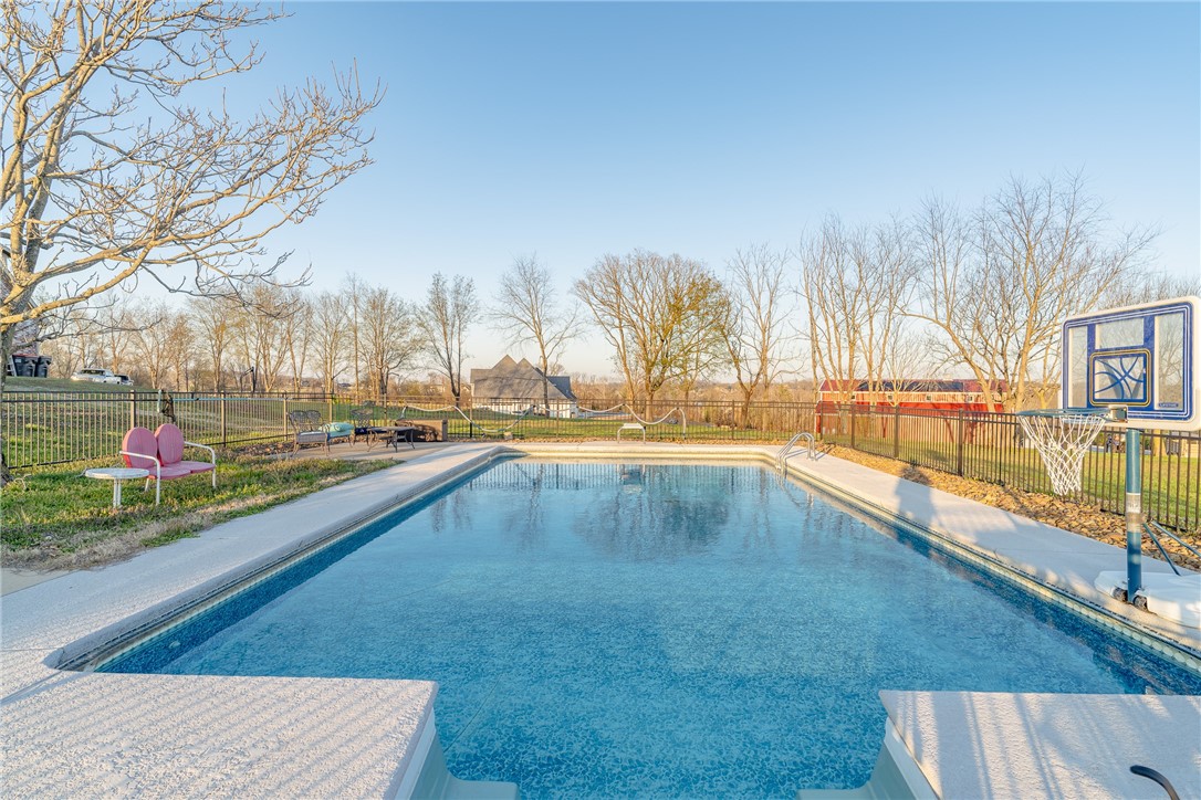 25-19-31- CAVE SPRINGS - Residential