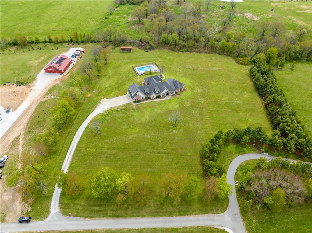 25-19-31- CAVE SPRINGS - Residential