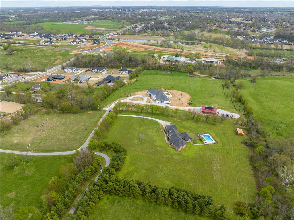 25-19-31- CAVE SPRINGS - Residential