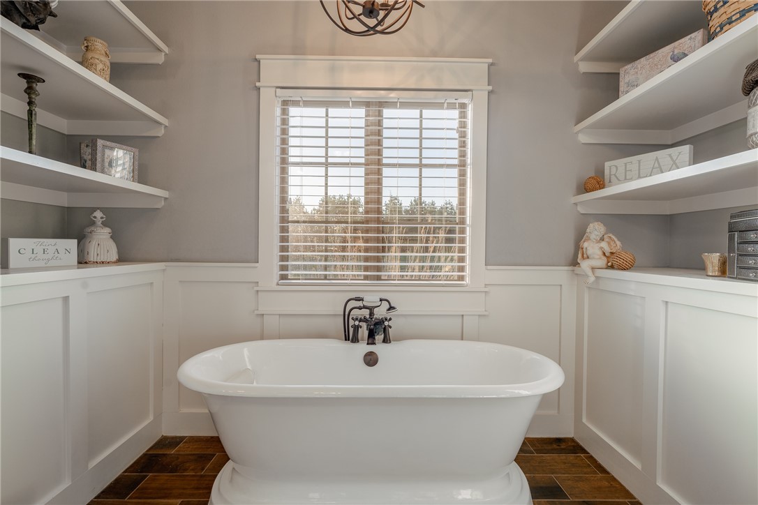 25-19-31- CAVE SPRINGS - Residential