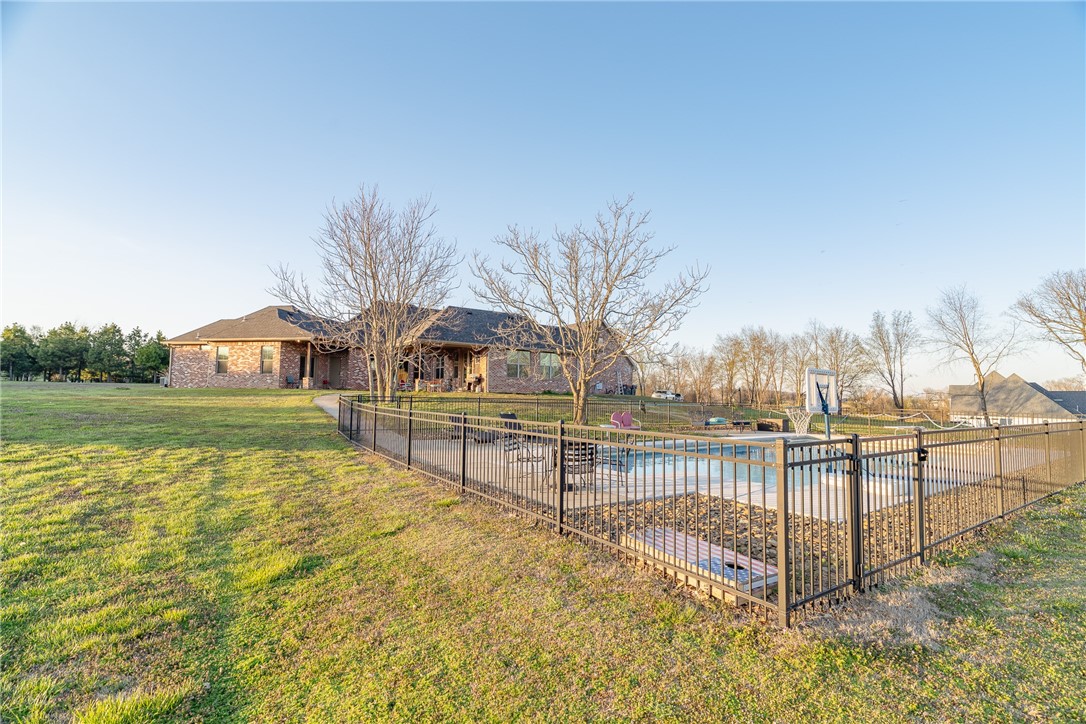 25-19-31- CAVE SPRINGS - Residential