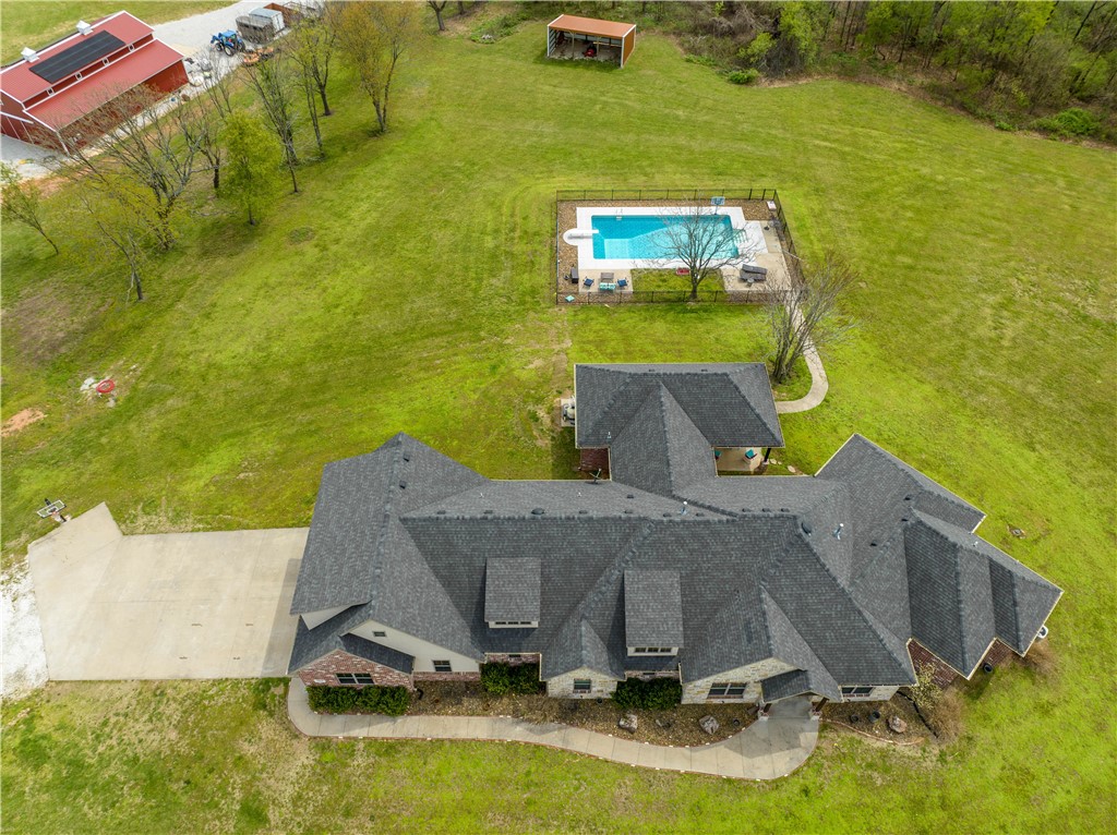 25-19-31- CAVE SPRINGS - Residential