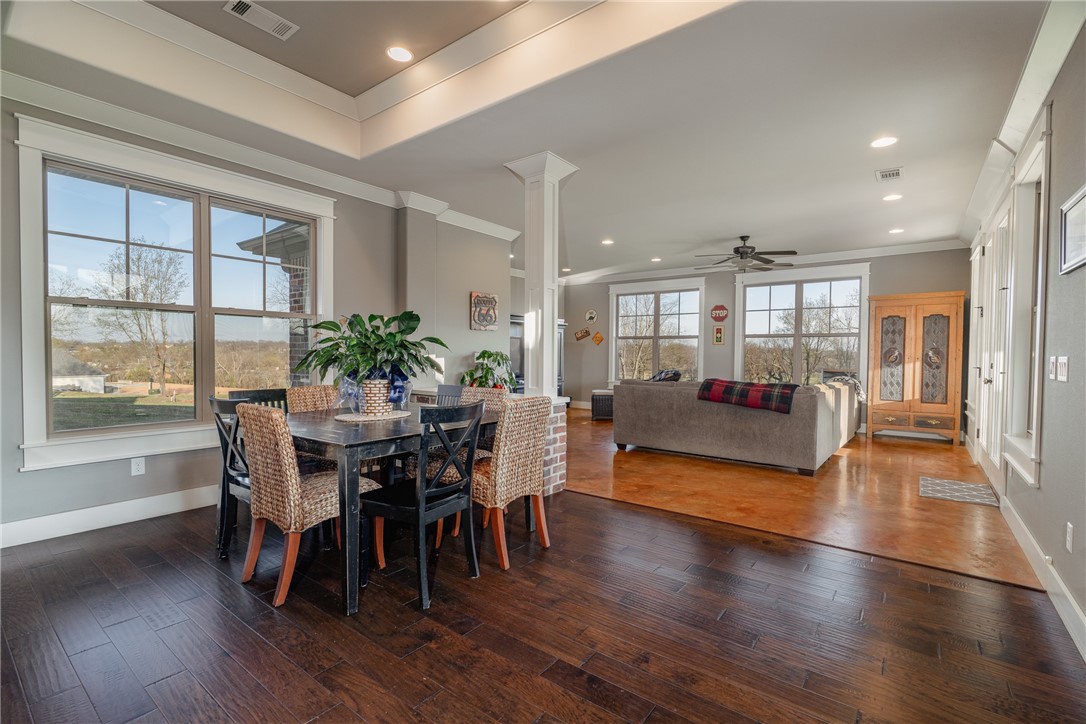 25-19-31- CAVE SPRINGS - Residential