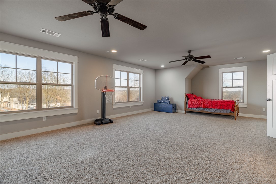 25-19-31- CAVE SPRINGS - Residential