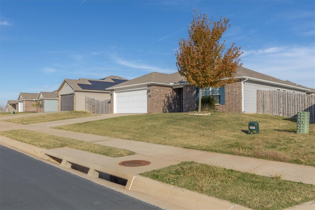 Lakewood Sub Ph IV Lowell - Residential