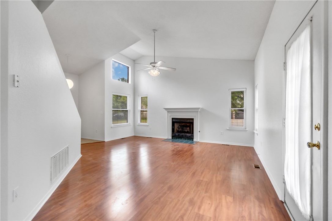 Crossover Heights Ph Iii - Residential Lease