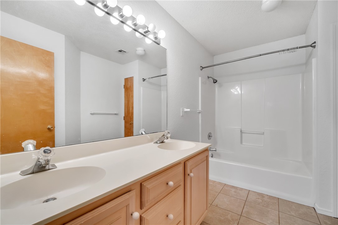 Crossover Heights Ph Iii - Residential Lease