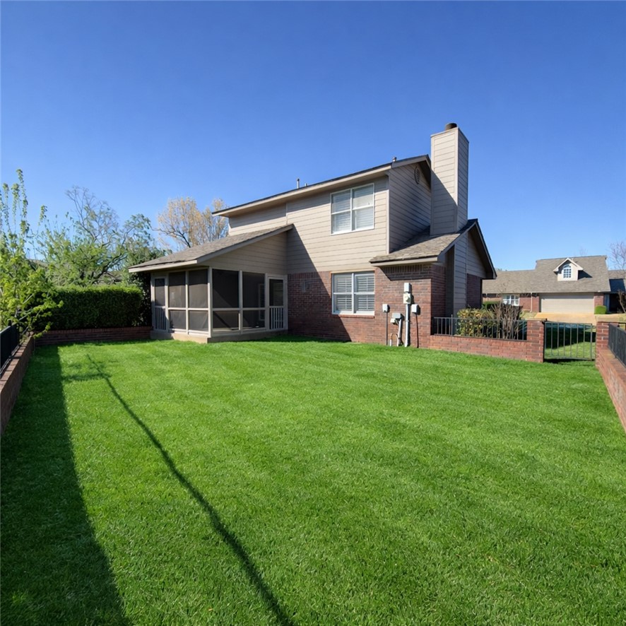 Pinnacle Town Homes Rogers - Residential