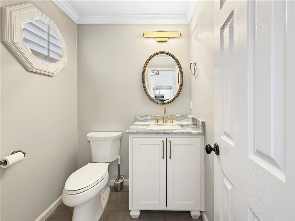 Pinnacle Town Homes Rogers - Residential