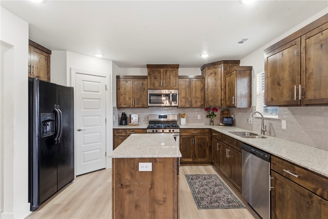 Snyder Grove Sub Ph 2 3 4 - Residential