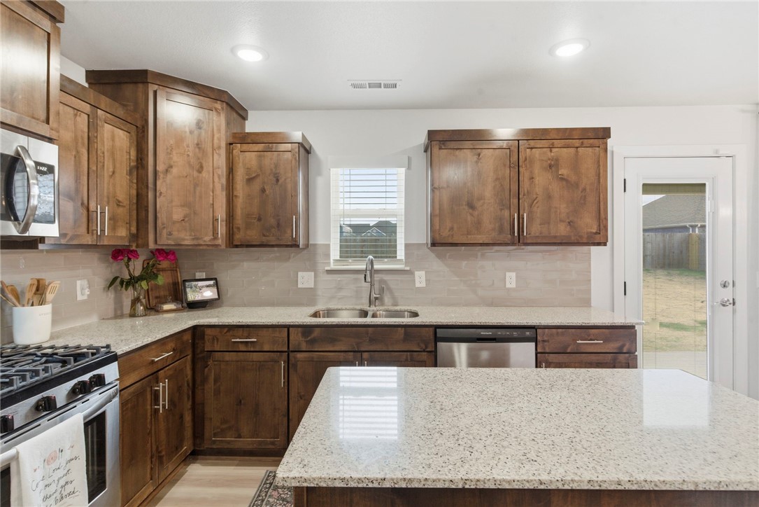 Snyder Grove Sub Ph 2 3 4 - Residential