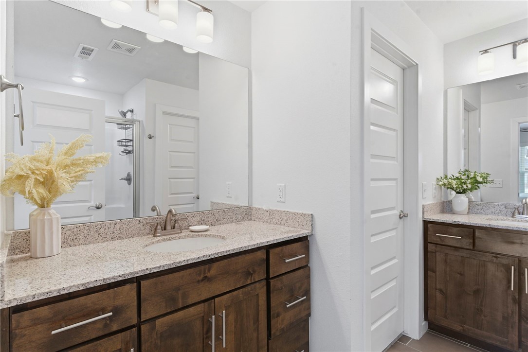 Snyder Grove Sub Ph 2 3 4 - Residential