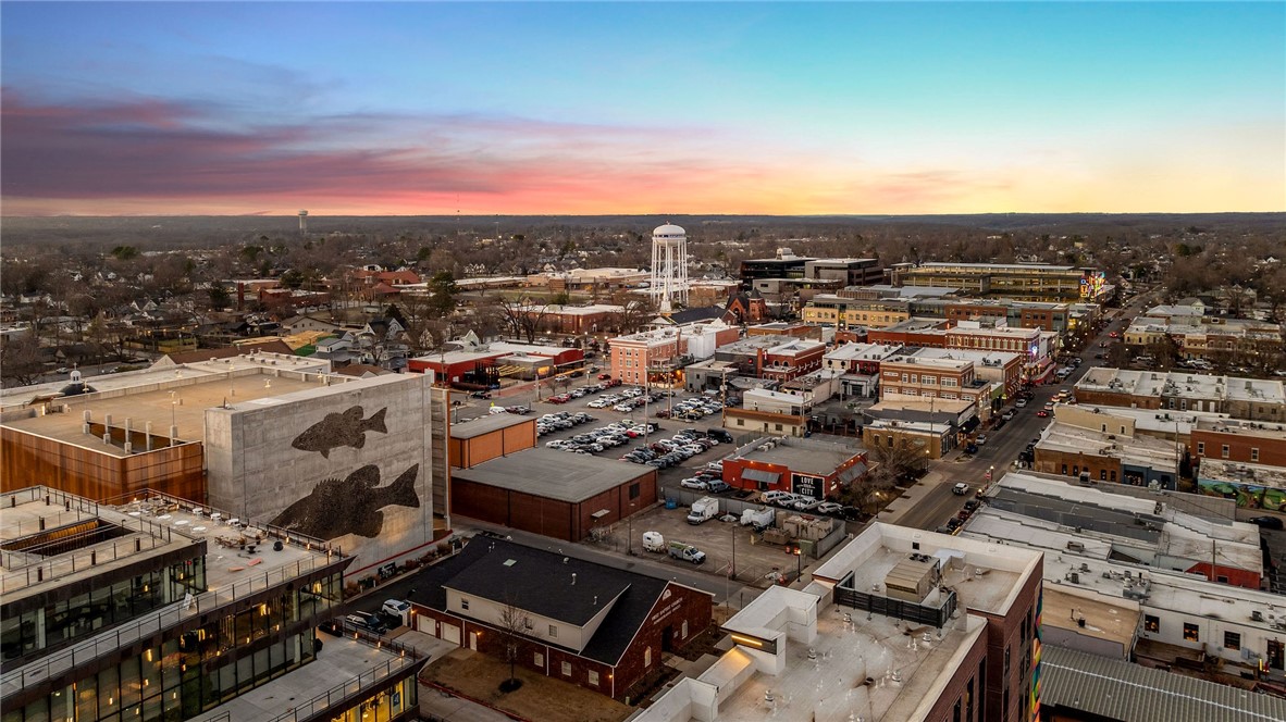 Bentonville Orig Bentonville - Commercial Lease