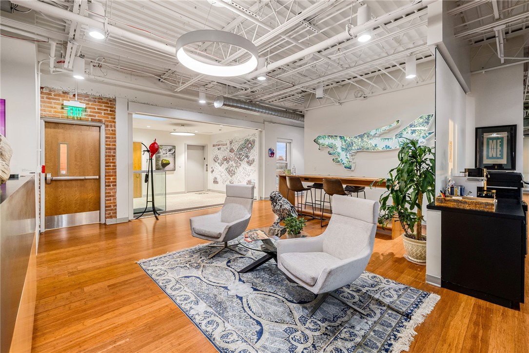 Bentonville Orig Bentonville - Commercial Lease