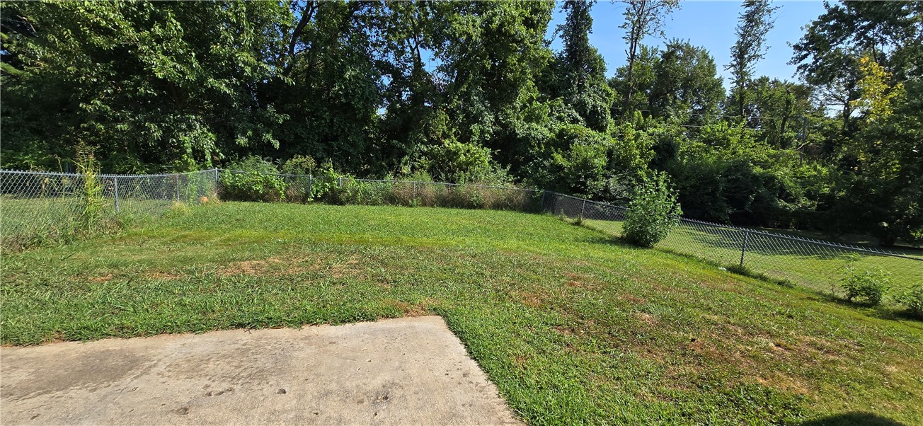 Mallard Sub Bentonville - Residential Lease
