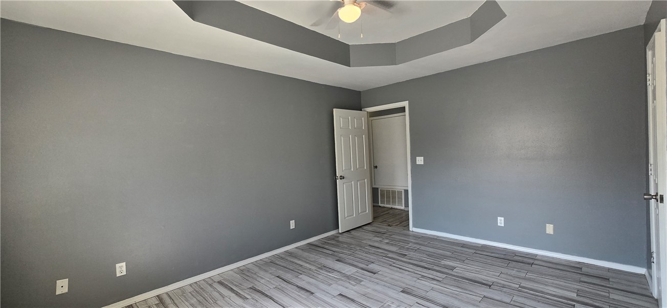 Mallard Sub Bentonville - Residential Lease
