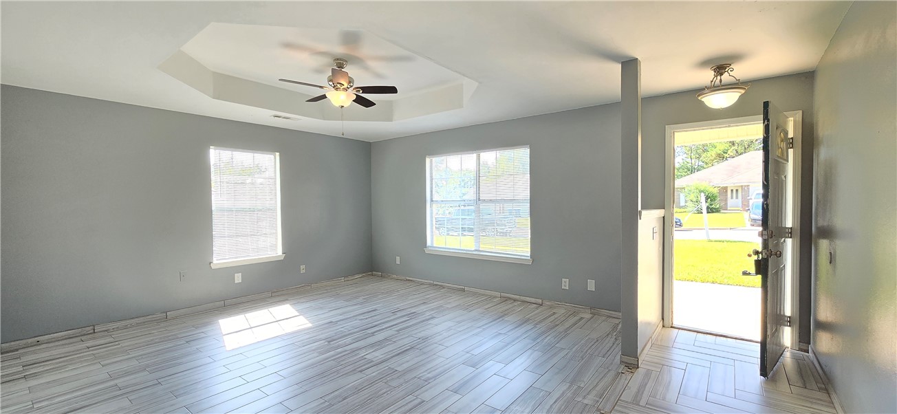 Mallard Sub Bentonville - Residential Lease