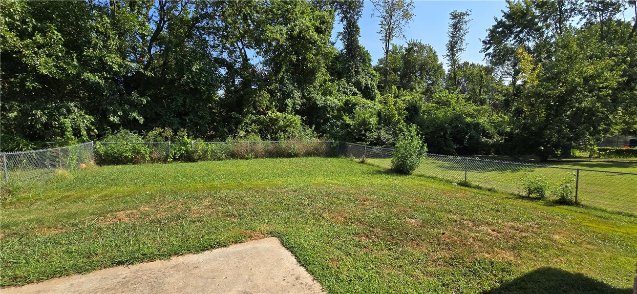 Mallard Sub Bentonville - Residential Lease