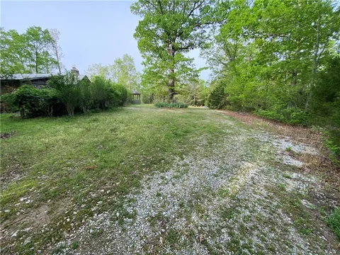 MLS: 1305856