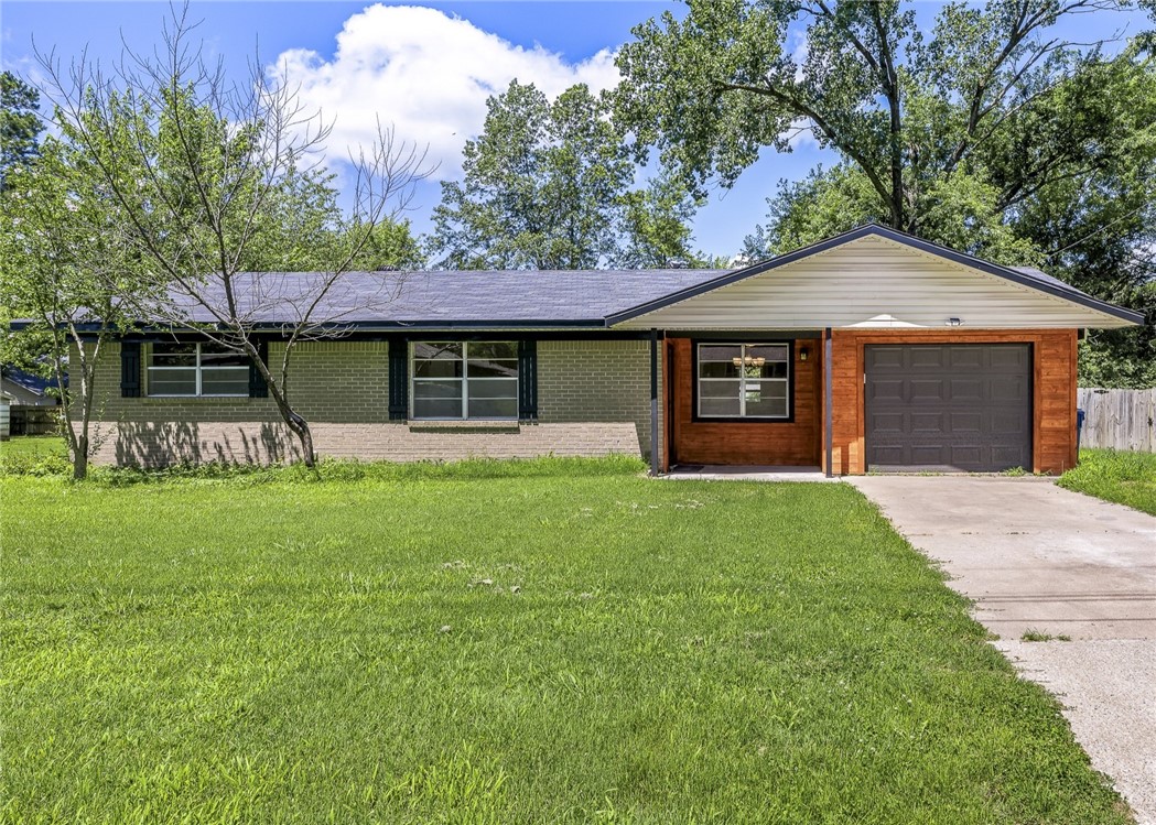 Royal Heights Add Bentonville - Residential