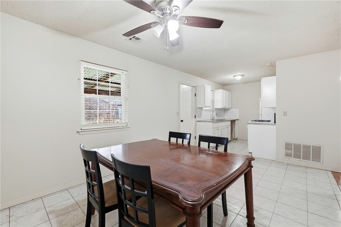 WOODLAND HEIGHTS SUB PH 1-ROGERS - Residential