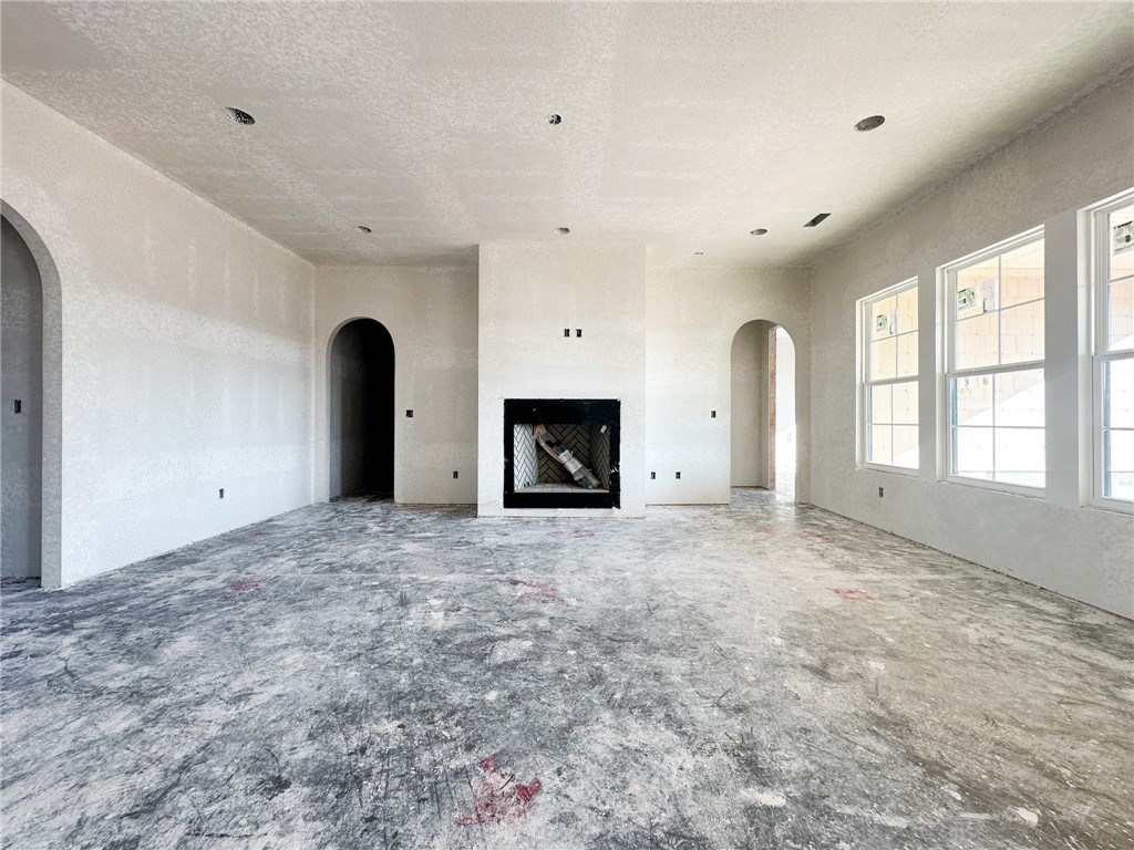 County Line Square - Residential