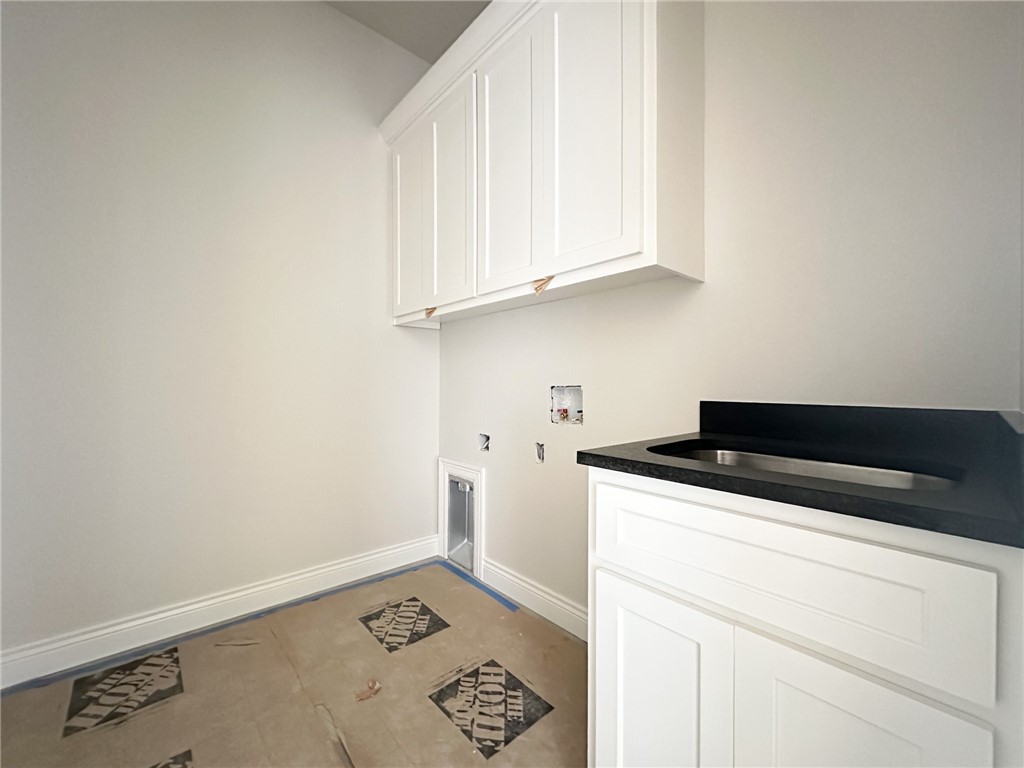 County Line Square - Residential