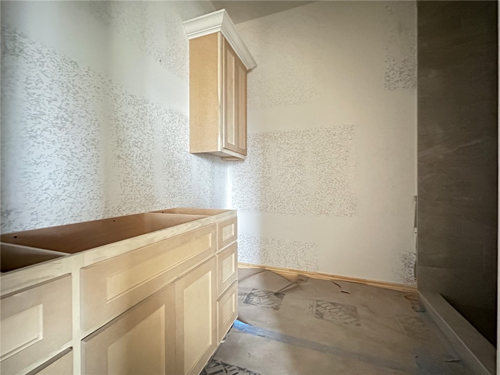 County Line Square - Residential