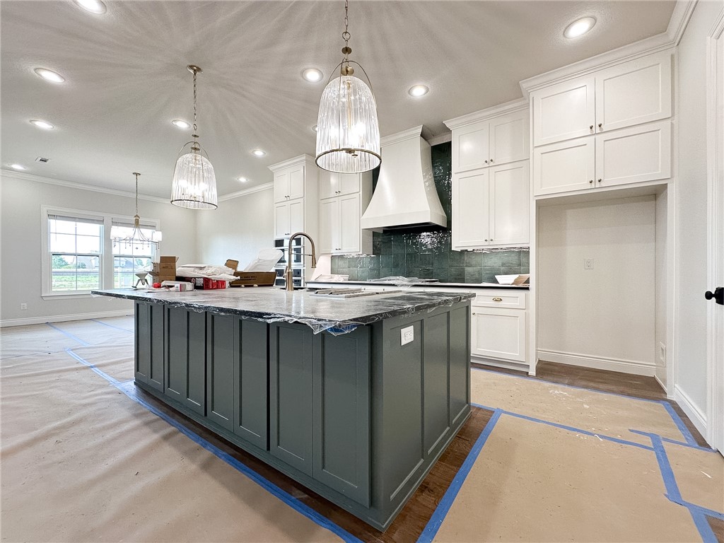 County Line Square - Residential