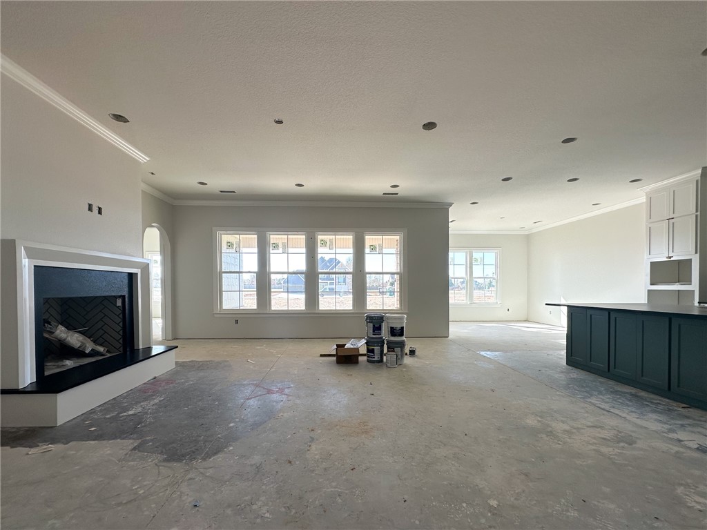 County Line Square - Residential