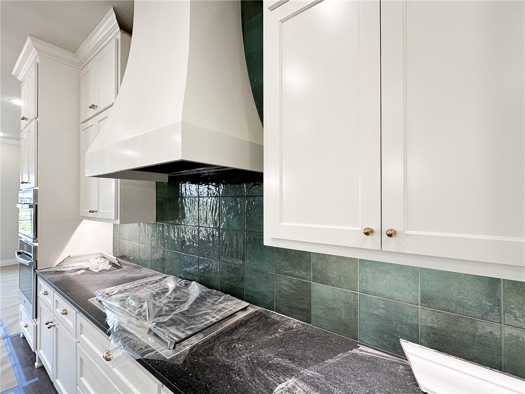 County Line Square - Residential