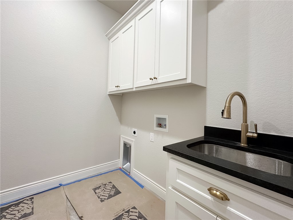 County Line Square - Residential